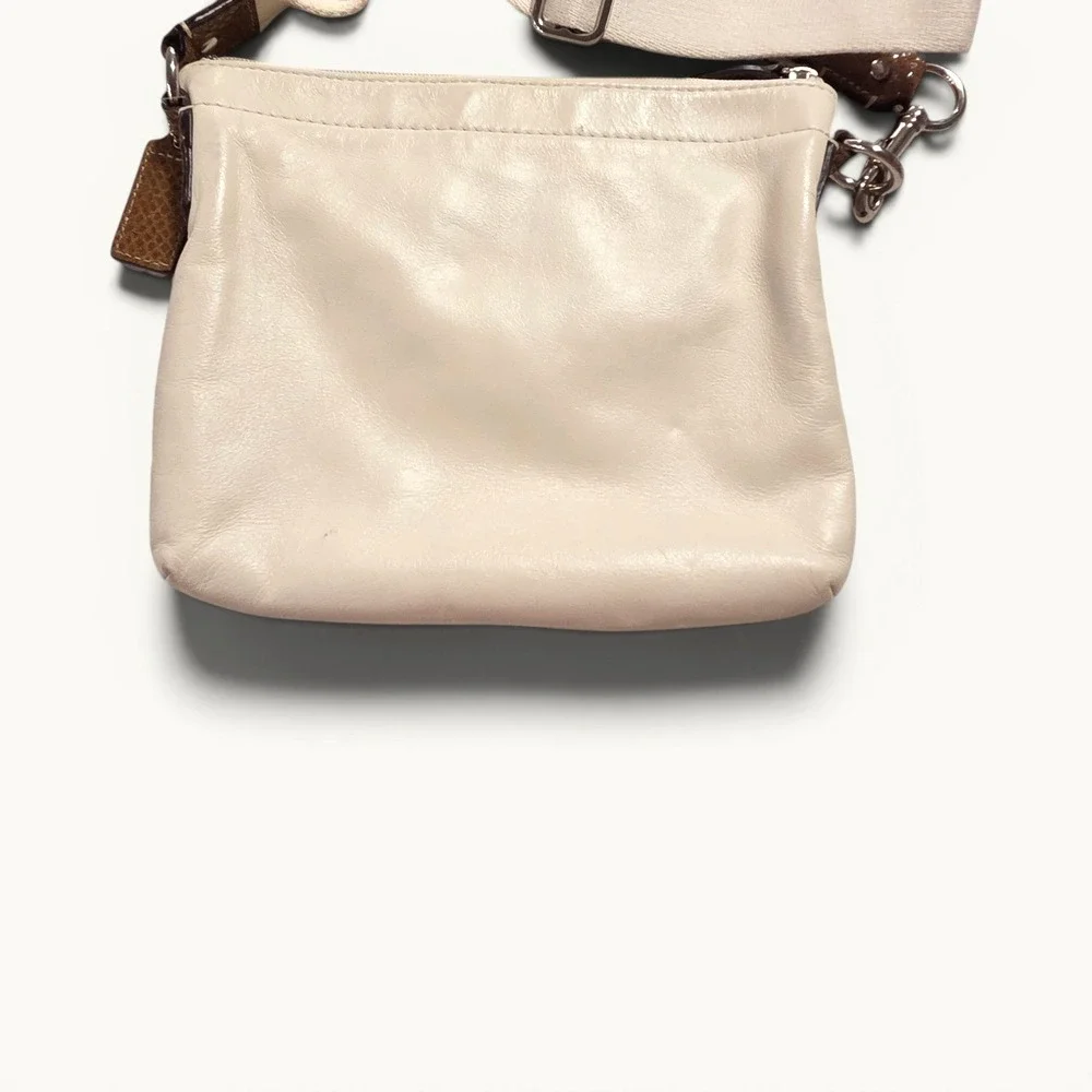 Coach Cream Leather Crossbody Bag Brown Snake‎ Print Turnlock Small Messenger